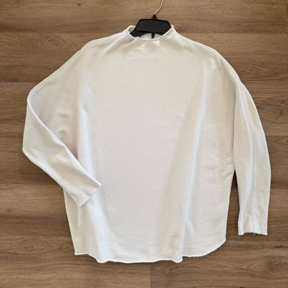 Frank & Eileen Antique White Effie Sweatshirt